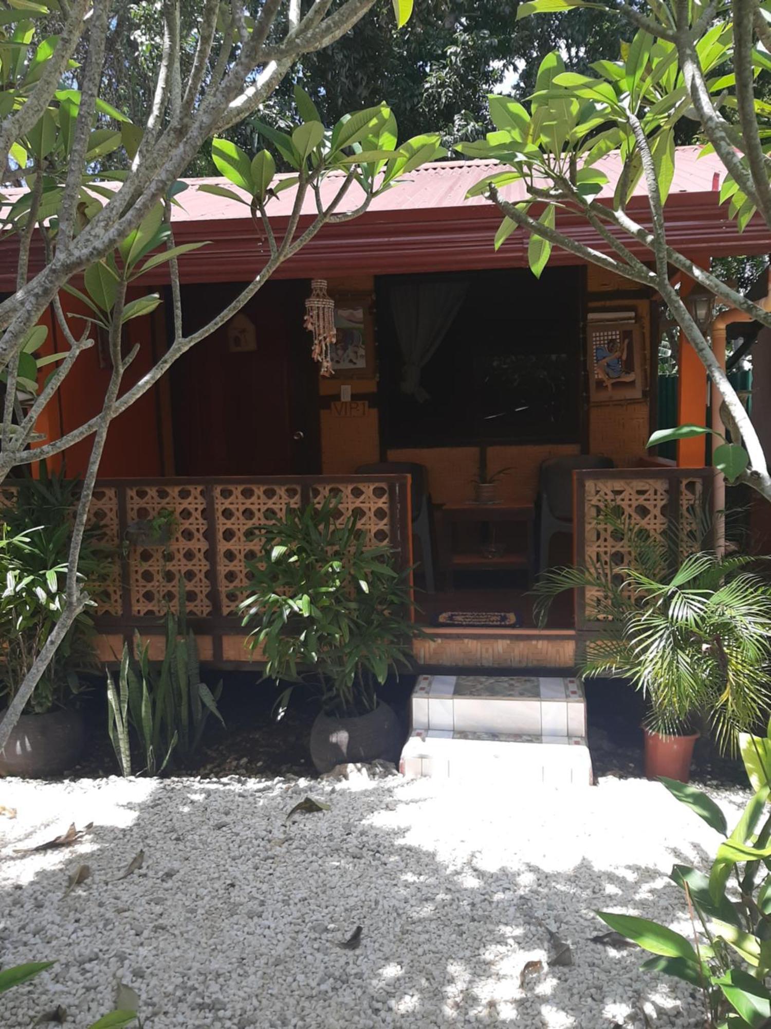 Adrianas Place Panglao Hostel Luaran gambar