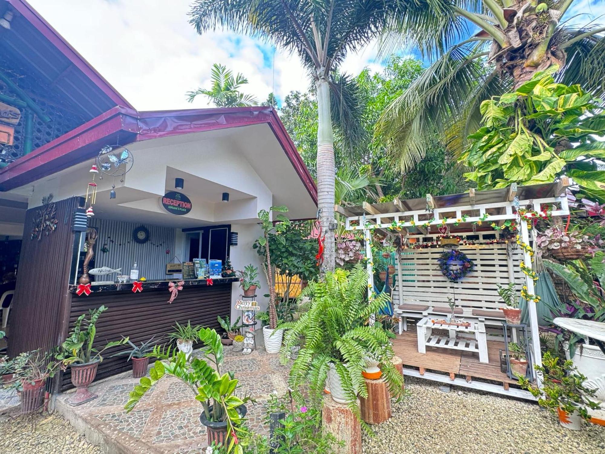 Adrianas Place Panglao Hostel Luaran gambar